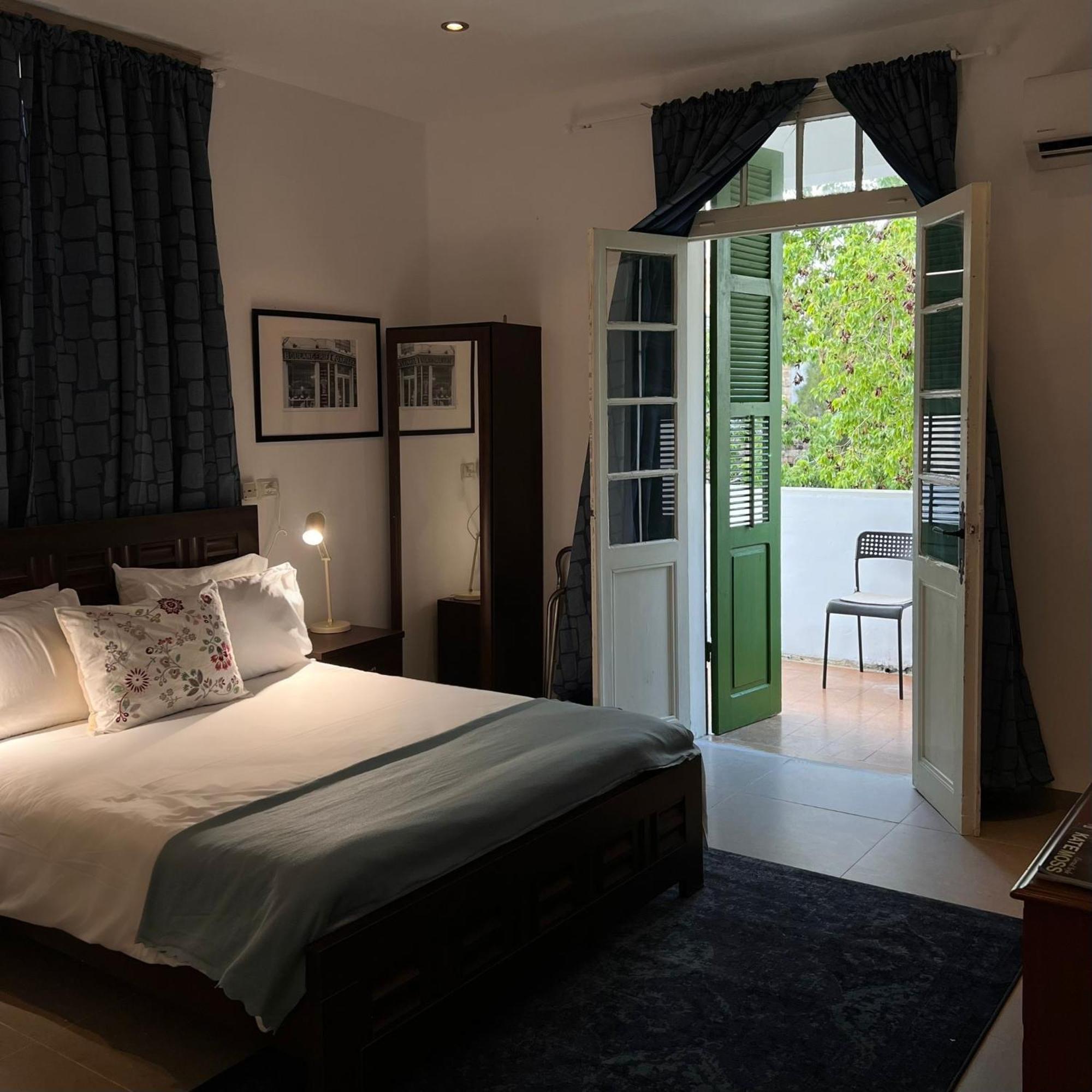 Eden Hotel Хайфа Екстериор снимка